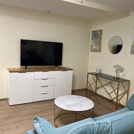 Souterrain Studio-Apartment Нюрнберг Екстериор снимка